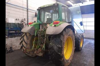 salg af John Deere 6920 traktor