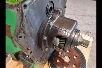 salg af John Deere 6920  Rear Transmission