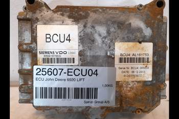 salg af John Deere 6920  ECU