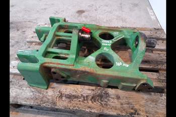 salg af John Deere 6920  Front axle support