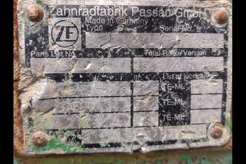 salg af Vorderachsgehäuse John Deere 6620 RECHT
