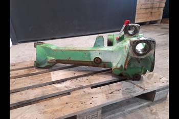 salg af Vorderachsgehäuse John Deere 6620 RECHT