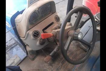 salg af New Holland T6040 traktor