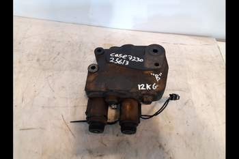 salg af Case 7230  Hydraulic lift valve