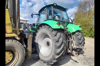 salg af Deutz-Fahr M650 traktor