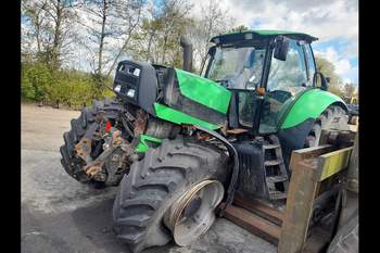 salg af Deutz-Fahr M650 traktor