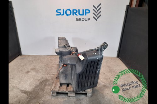 salg af Dieseltank Deutz Agrotron M650