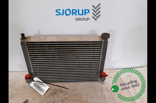 salg af Ölkühler Deutz-Fahr Agrotron M650 