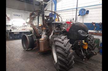 salg af Case Maxxum 150 tractor