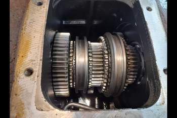 salg af Adskilt Gearkasse Steyr 6145