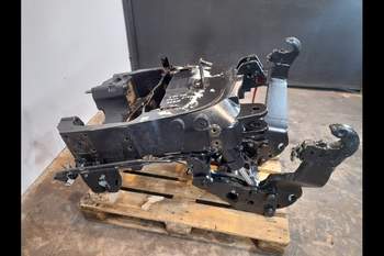salg af Frontlift Steyr 6145