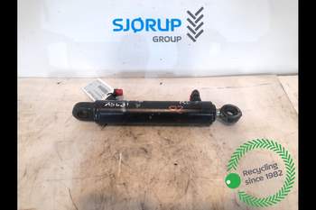 Styrecylinder Steyr 6145