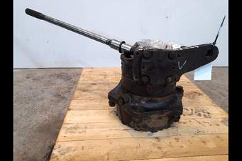 salg af Landini Landpower 135 LEFT Front axle final drive