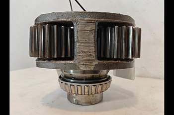 salg af Ford 4630 LEFT Rear axle planetary gear