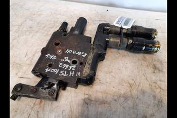 salg af New Holland TS100A  Remote control valve