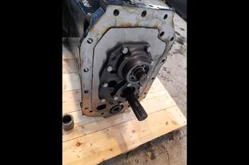 salg af New Holland TS100A  Transmission