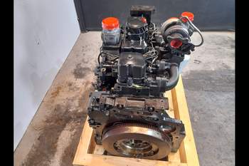 salg af Motor New Holland TS100A 