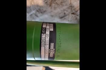 salg af Hydraulisk Cylinder John Deere 6250R 