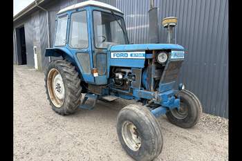 salg af Ford 6700 traktor