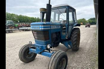 salg af Ford 6700 traktor