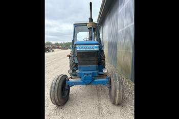 salg af Ford 6700 traktor