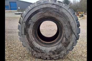 salg af Fiat Kobelco W270 LEFT Tire