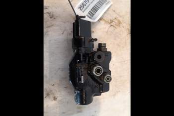 salg af Case MX120  Hydraulic trailer brake valve