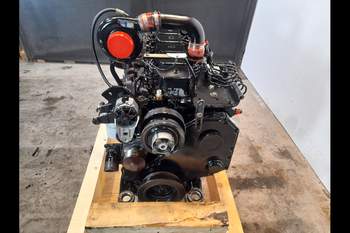 salg af Case MX120  Engine