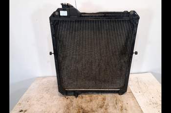 salg af Case MX120  Water Radiator