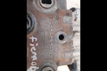 salg af New Holland 8670  Remote control valve