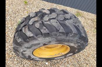 salg af Hjul CAT 906 M 405/70R18
