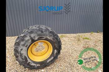Hjul CAT 906 M 405/70R18