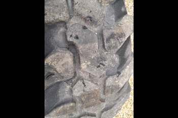 salg af Hjul CAT 906 M 405/70R18