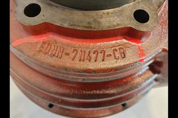 salg af Ford 6610 Transmission Parts