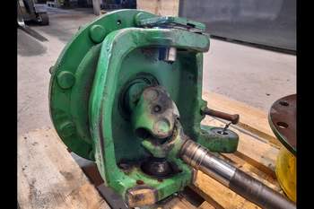 salg af Slutdrev John Deere 6150R Venstre