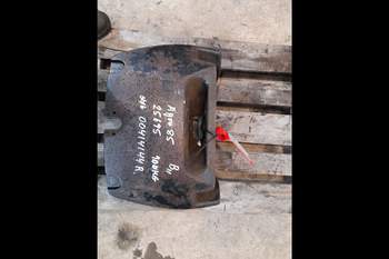 salg af Basisklods Deutz Agrotron 85