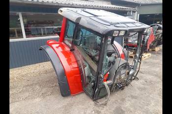 salg af Valtra N142 traktor