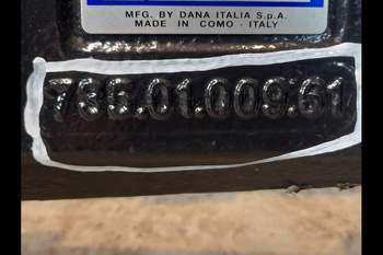 salg af Foraksel Valtra N142