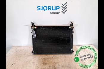 Valtra N142  Oil Cooler