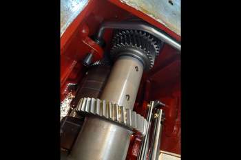salg af Gearkasse New Holland 8360