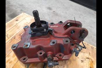 salg af PTO New Holland 8360