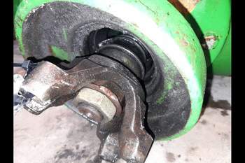 salg af Adskilt Foraksel John Deere 7710