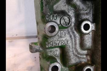 salg af Getriebegehäuse John Deere 7710 