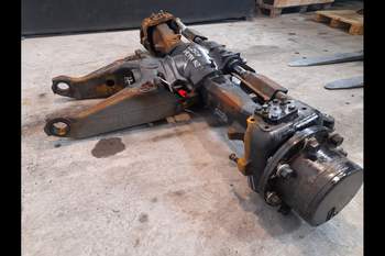 salg af Valtra N121  Disassembled front axle