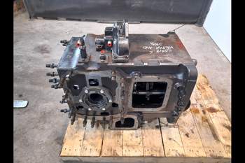 salg af Hinterachsen Valtra N121 
