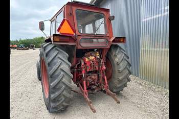 salg af Volvo 810 traktor