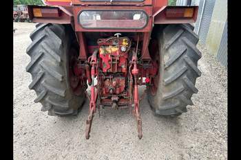 salg af Volvo 810 traktor
