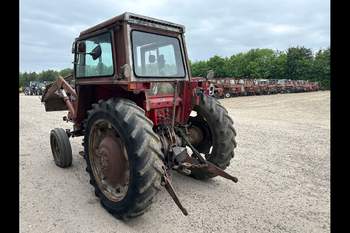 salg af Massey Ferguson 590 traktor