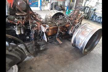 salg af New Holland T7.165 traktor