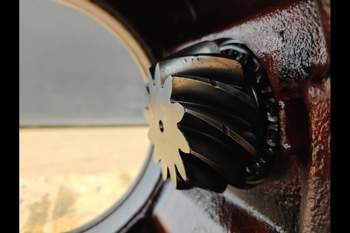 salg af New Holland B115C  Rear axle differential